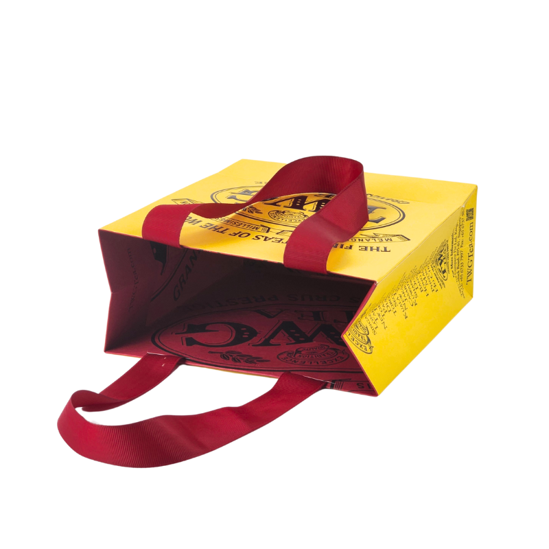  Custom Logo Cardboard Logo Printed Mini Gift Packaging Bag